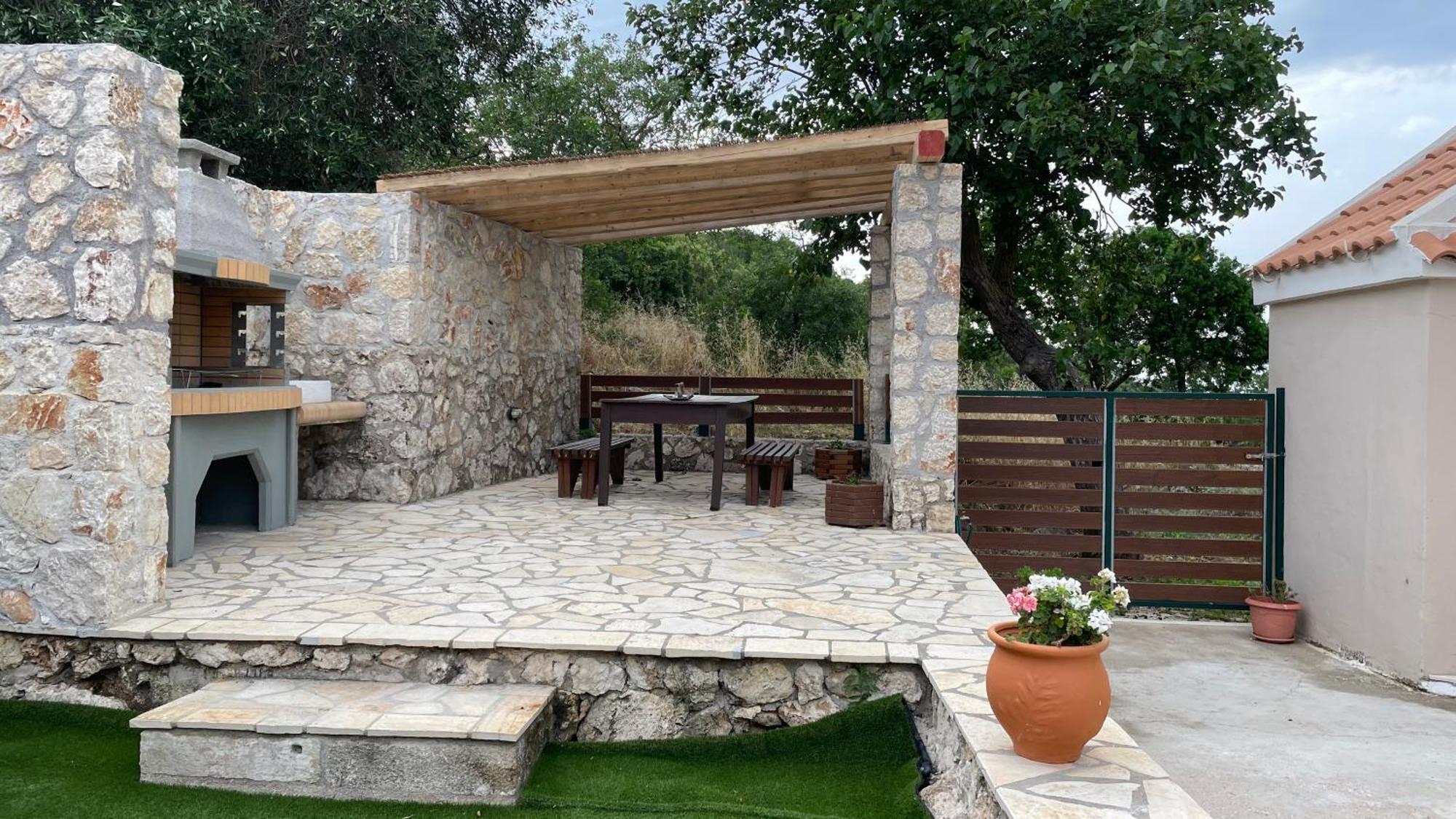 Villa Koukoutsa House With Swimming Pool Corfu Sokraki Sokrákion Exterior foto