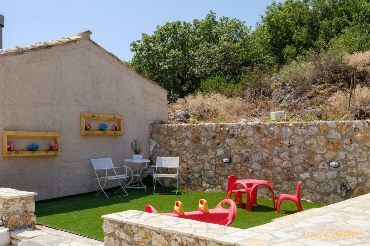 Villa Koukoutsa House With Swimming Pool Corfu Sokraki Sokrákion Exterior foto